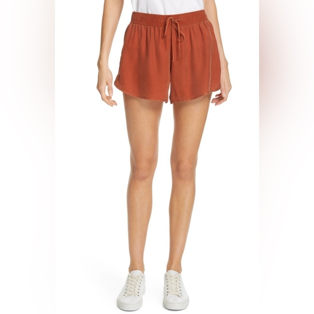 NWT James Perse- Silk Dolphin Rust Shorts.
Size XL